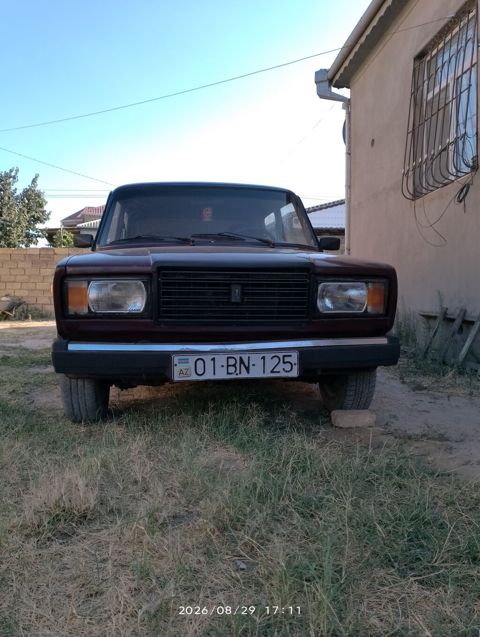 VAZ (Lada) 2107: 1.6 l 2026 il 92316 km Sedan — Bakı