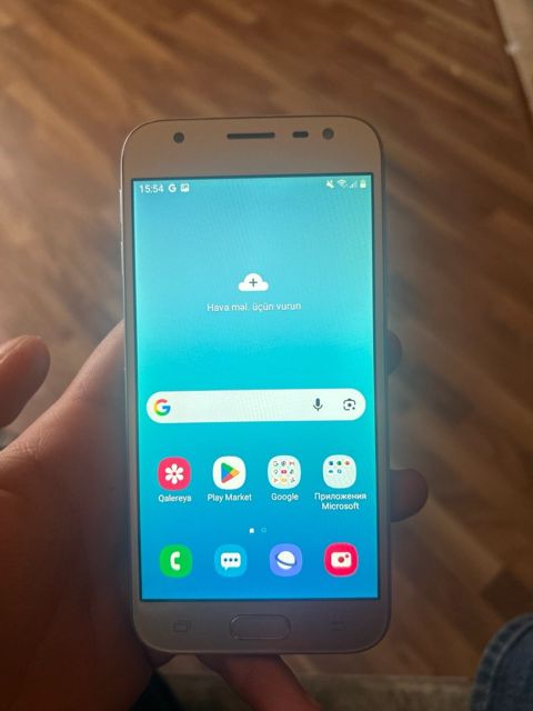 Samsung Galaxy J3 (2017) Gold 16GB/2GB — Bakı
