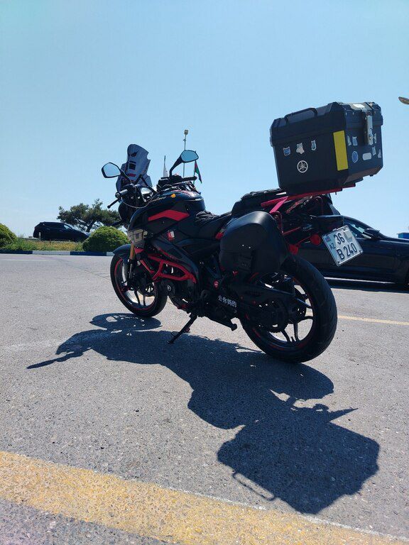 Bajaj Pulsar NS 200, 200 sm3, 2025 il, 15 000 km — Motosikletlər, Bakı (4)