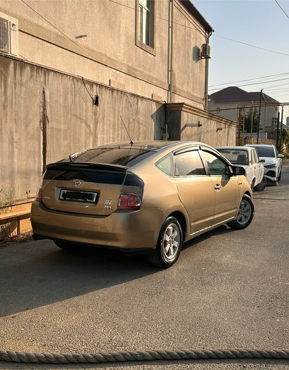 Toyota Prius, 2007 il, 300000 km — Avtomobillər (3)