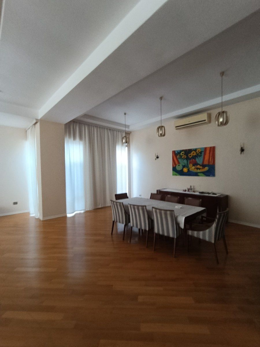 Bağ evi, Mərdəkan qəs — Ev, villa, Bakı (10)