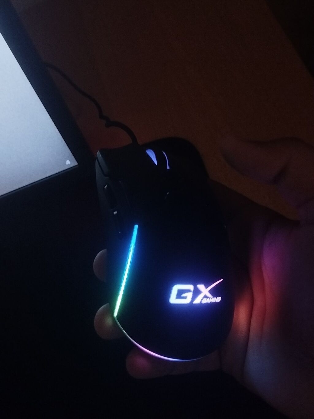 Genius GX Scorpion M700 oyun siçanı - RGB işıqlandırma: korpusun hər — Elektronika, Sumqayıt (2)