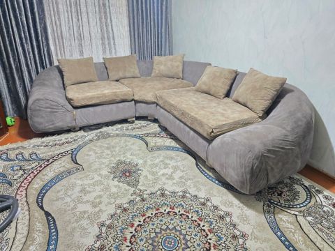 Uqlavoy divan catdirilma daxil 140 azn &Sara — Saray