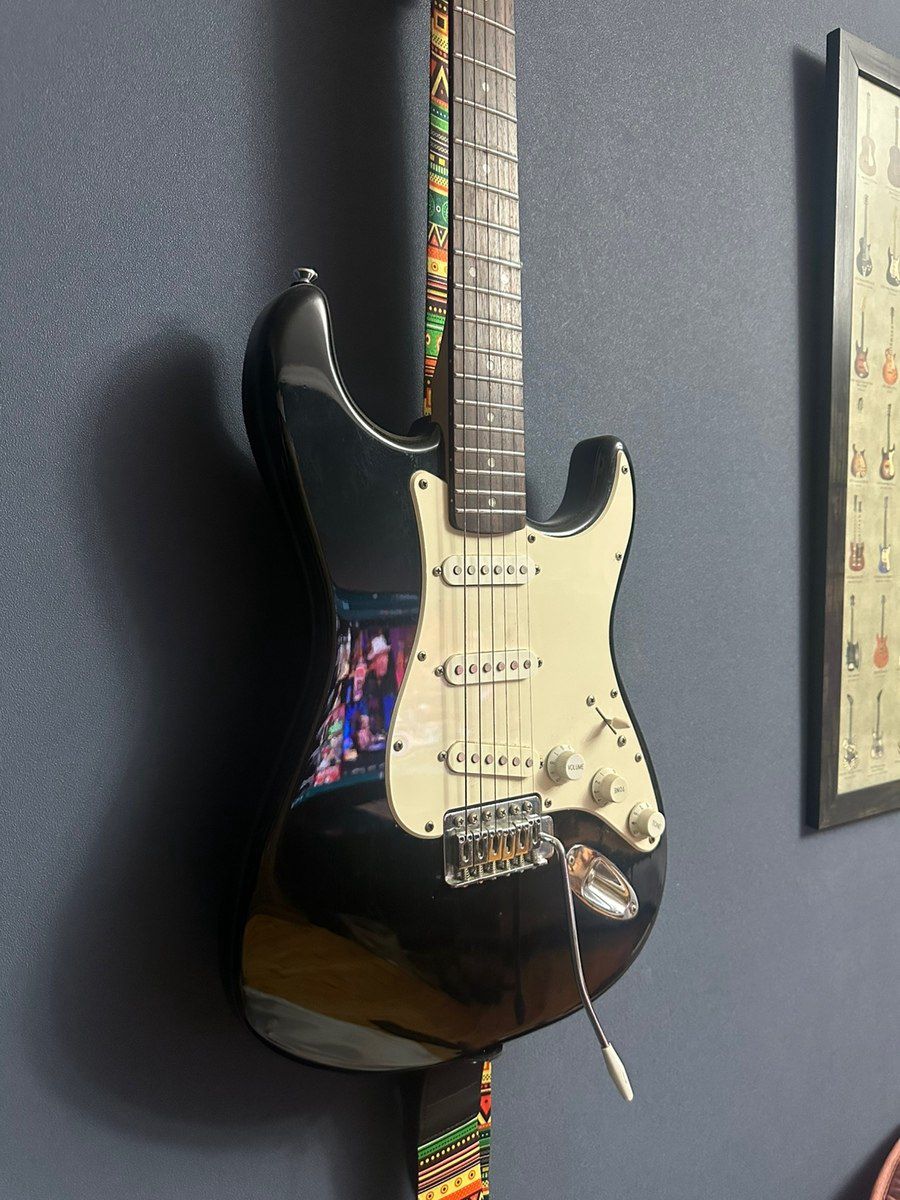 Elektrik gitara Squier Bulletstrat by Fender — Musiqiə alətləri, Bakı (3)
