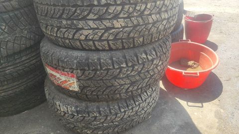 Yokohama təkərləri 275/60 R18 — Bakı