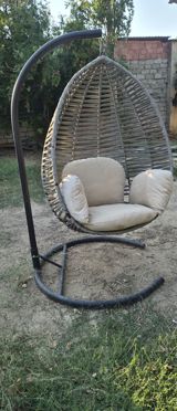 Asma yelləncək kreslo – rattan effektli səbət və metal dayaqlı — Furniture