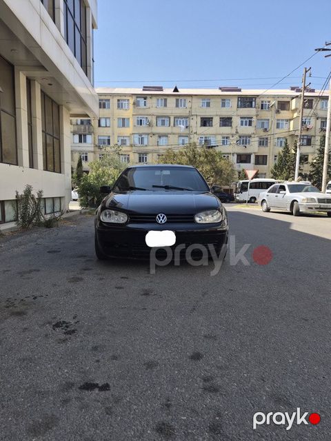 Volkswagen Golf, 1.6 L, 2003 il, 367 000 km