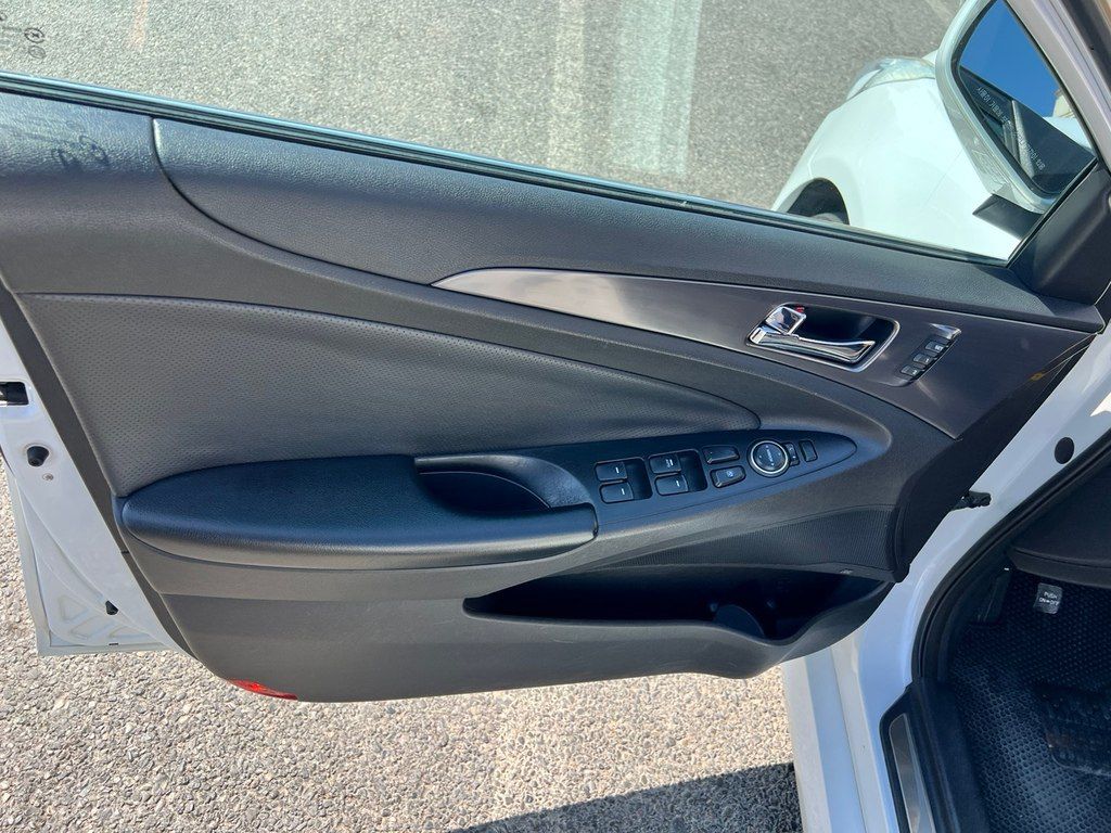 Hyundai Sonata, 2.0 L, 1.4 kWh, 2011 il, 129 000 km — Avtomobillər, Bakı (11)