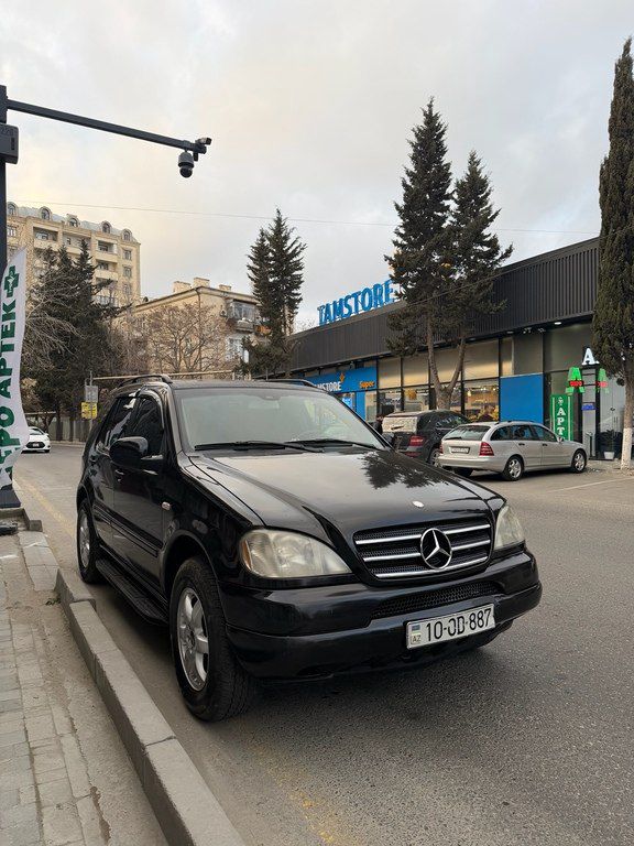 Mercedes ML 320, 3.2 L, 2000 il, 300 000 km — Avtomobillər, Bakı (6)