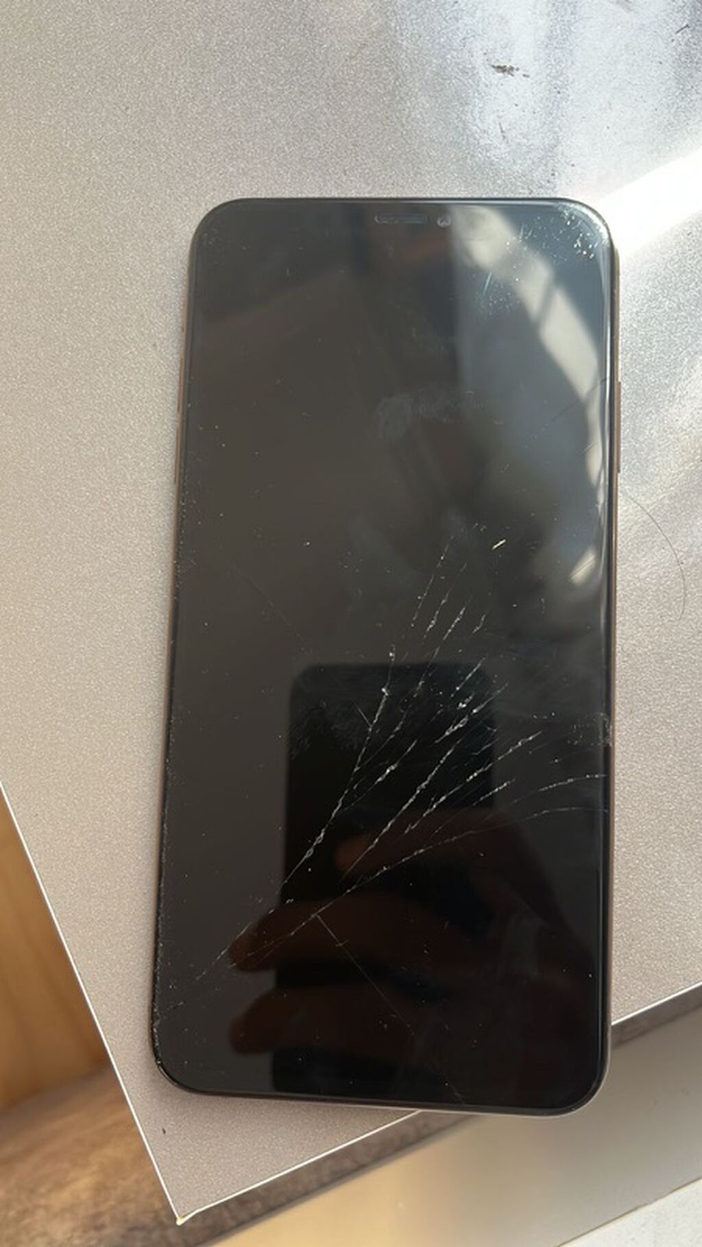 IPhone X, Qızılı, Qırıq — Apple iPhone, Masazır (2)