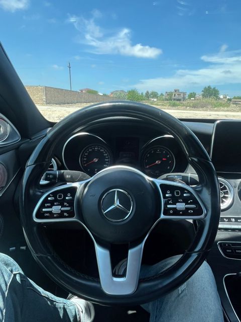 Mercedes sükanı — Bakı