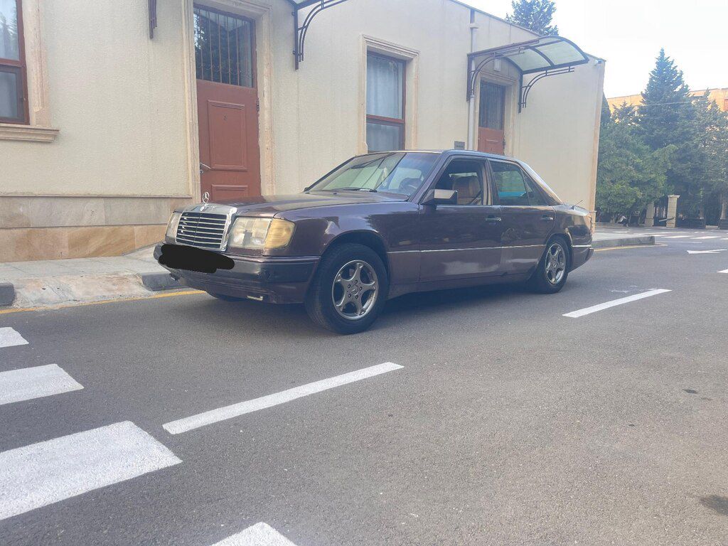 Mercedes 220 E, 2.2 L, 1993 il, 600 000 km — Avtomobillər, Bakı (8)