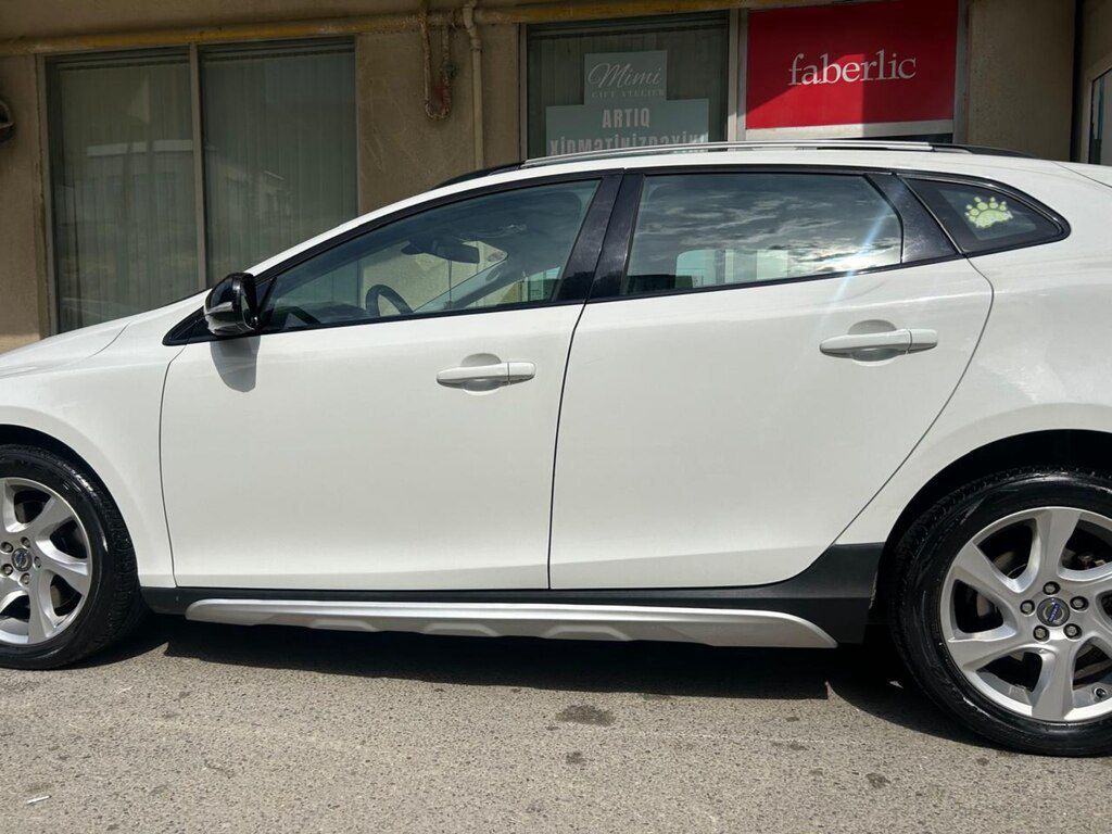 Volvo V40 Cross Country, 2.5 L, 2014 il, 142 000 km — Avtomobillər, Bakı (6)
