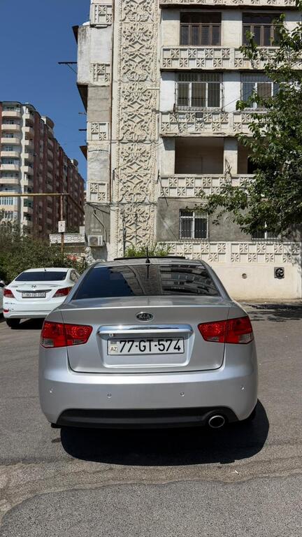 Kia Cerato, 1.6 L, 2011 il, 257 000 km — Avtomobillər, Bakı (2)