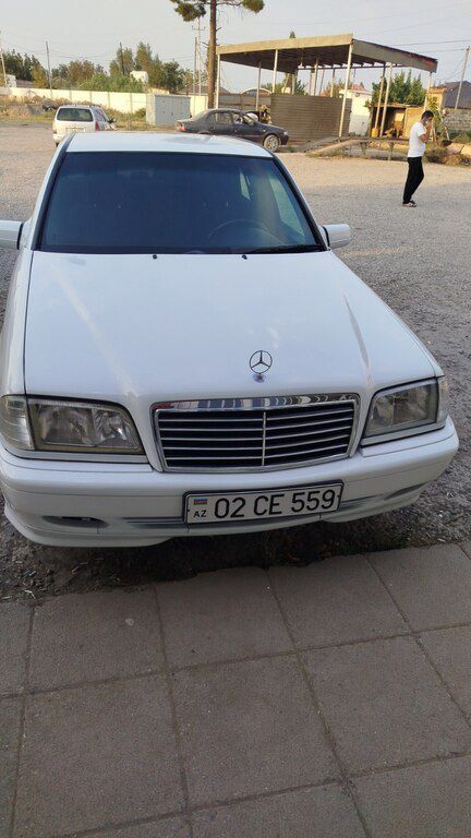 Mercedes C 200, 2.0 L, 2000 il, 210 000 km — Bərdə