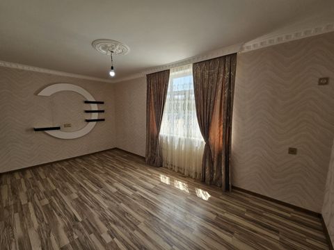 2-otaqlı mənzil, Gəncə ş., 58 m² — Gəncə