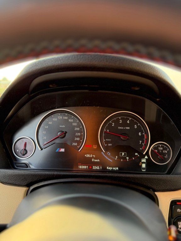 BMW 330, 2.0 L, 2016 il, 183 600 km — Avtomobillər, Naxçıvan (8)