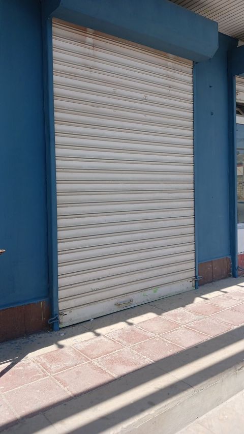 Metall jalüz qapı – mağaza və obyektlər üçün - Material: möhkəm — Xırdalan