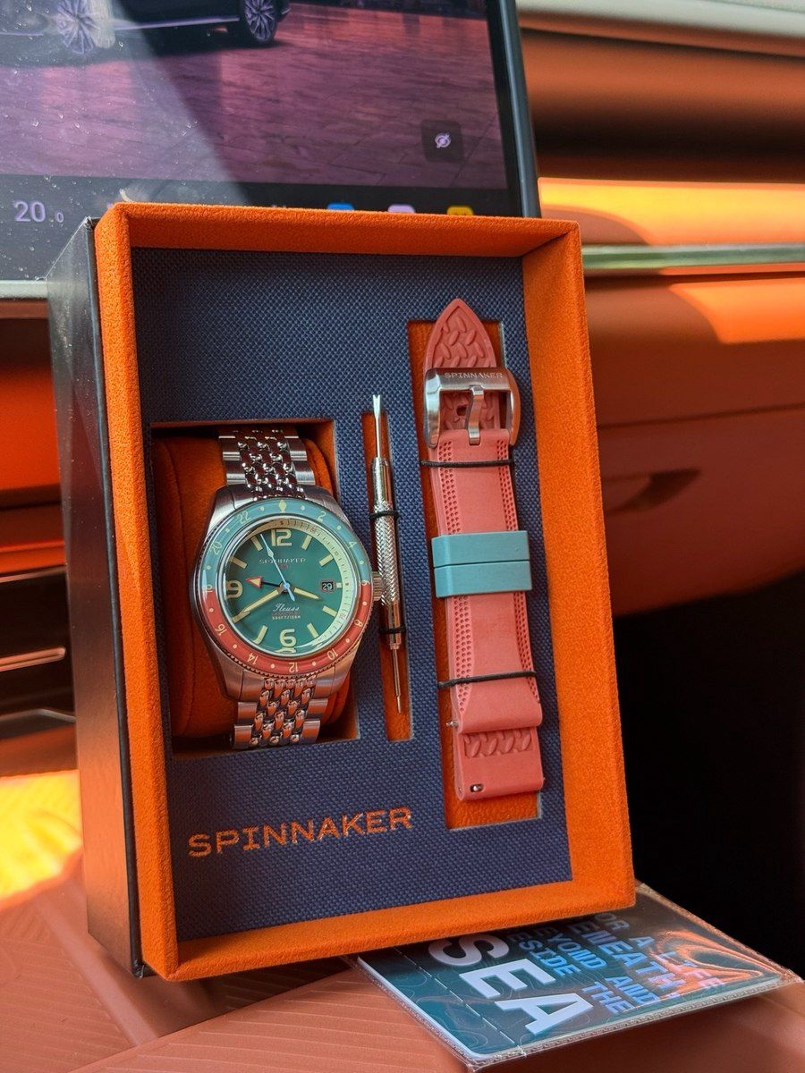 Spinnaker Fleuss GMT Automatic Tropical Green SP — Şəxsi əşyalar, Bakı (2)