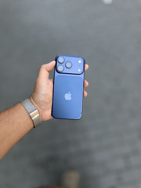 IPhone 17 Pro, 256 GB, Blue Titanium, Zəmanət, Face ID — Bakı