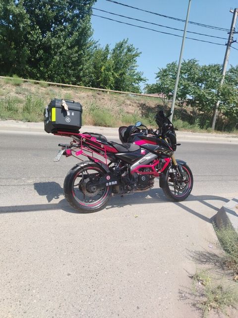 Bajaj Pulsar NS 200, 200 sm3, 2025 il, 15 000 km — Bakı