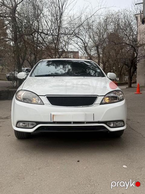 Daewoo Gentra, 1.5 L, 2013 il, 315 000 km