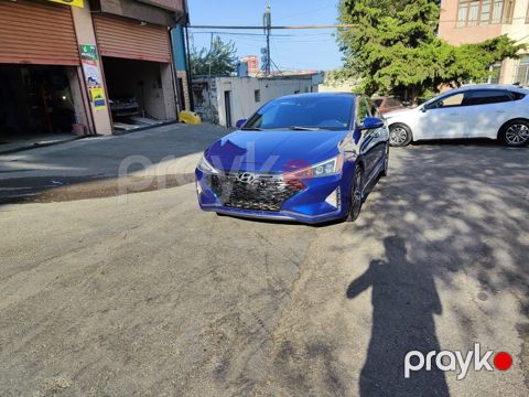 Hyundai Elantra, 1.6 L, 2018 il, 77 000 km