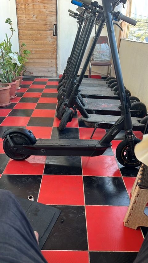 Elektrik skuter – Ninebot (Segway) seriyası Xüsusiyyətlər: - Model — Bakı