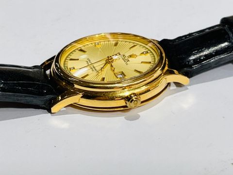 Qızıl qol saatı Rolex — Bakı