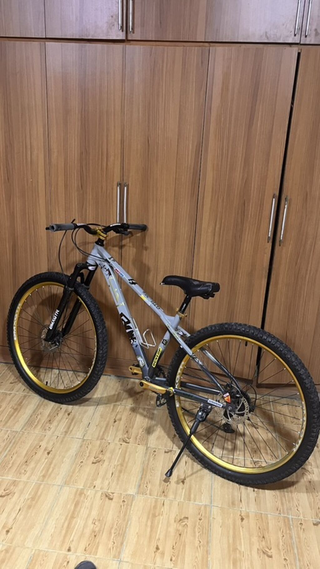 İdial velo axtaran düz ünvandadı Heç bir problemi yoxdur səsli topludu — Velosipedlər, Digah