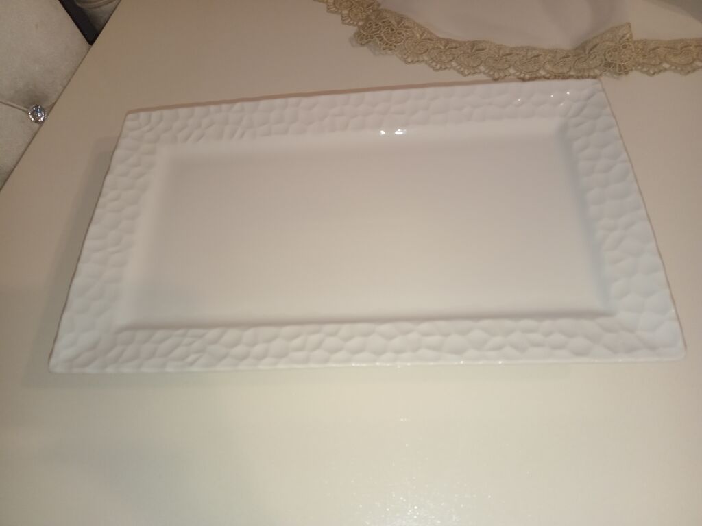 Tort və şiriniyyat qabı, rəng - Ağ, Keramika — Mallar, Bakı (3)