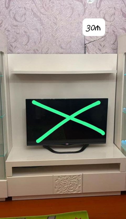 Tv stend satilir çıxmalıdır Qiymət 30 azn Ünvan Həzi Aslanov — Bakı