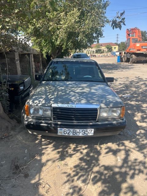 Mercedes 190, 2.0 L, 1992 il, 525 000 km — Bakı