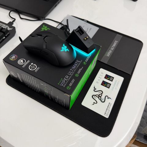 Gaming Mouse Razer Viper Ultimate With Charge Dock — Bakı