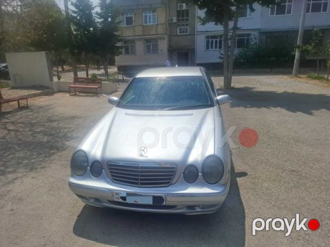 Mercedes E 220, 2000 il — Bakı