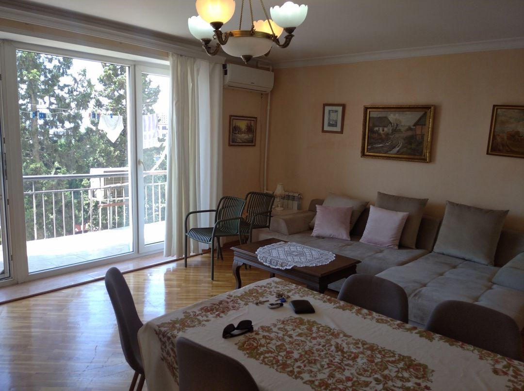 2-otaqlı mənzil, Neftçilər m., 70 m² — Mənzil, Bakı (3)