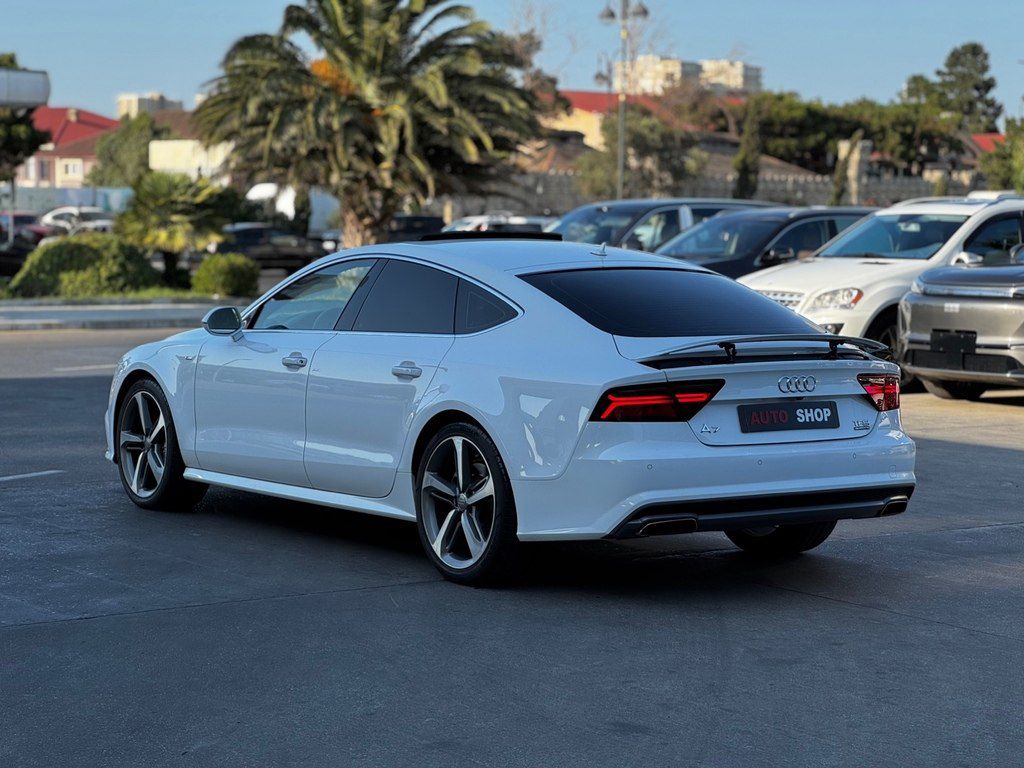 Audi A7, 3.0 L, 2016 il, 134 000 km — Avtomobillər, Bakı (7)