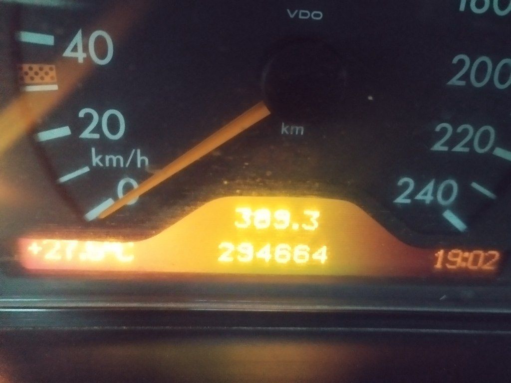 Mercedes E 240, 2.4 L, 1998 il, 294 671 km — Avtomobillər, Siyəzən (8)
