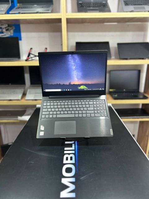 Noutbuk Lenovo — Bakı