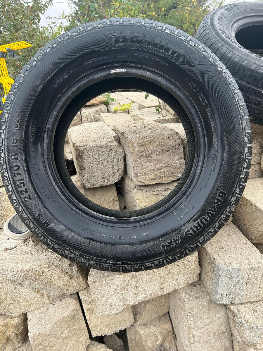 Şinlər 215/70 R16 — Ehtiyat hissələri və aksesuarlar, Bakı (2)