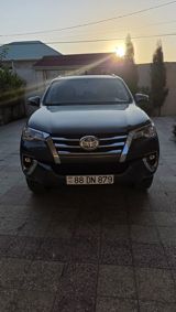 Toyota Fortuner, 2.8 L, 2018 il, 154 000 km — Avtomobillər