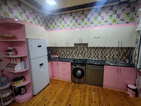 Mətbəx mebeli satılır 630₼. *1 il əvvəl yığılıb,demək olar ki — Bakı