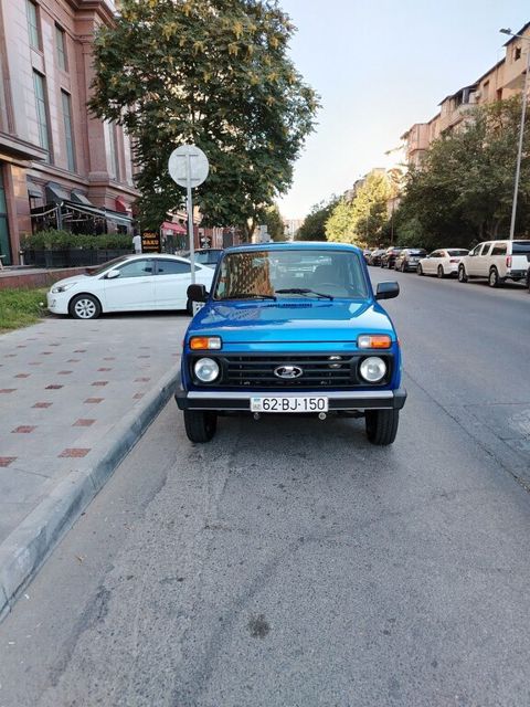 Lada (VAZ) Niva, 1.7 L, 2018 il, 68 470 km — Bakı