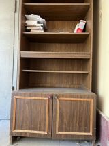 Kitab skafı satılır. Qiymət-25 man — Furniture