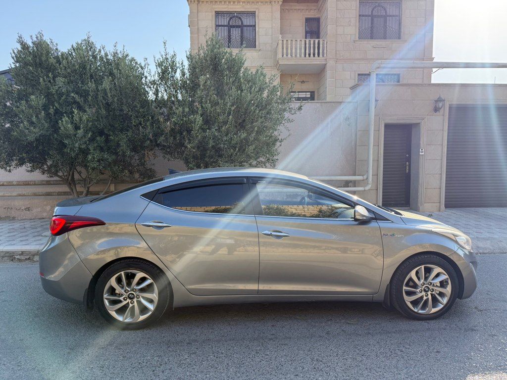 Hyundai Avante, 1.6 L, 2014 il, 199 124 km — Avtomobillər, Bakı (5)