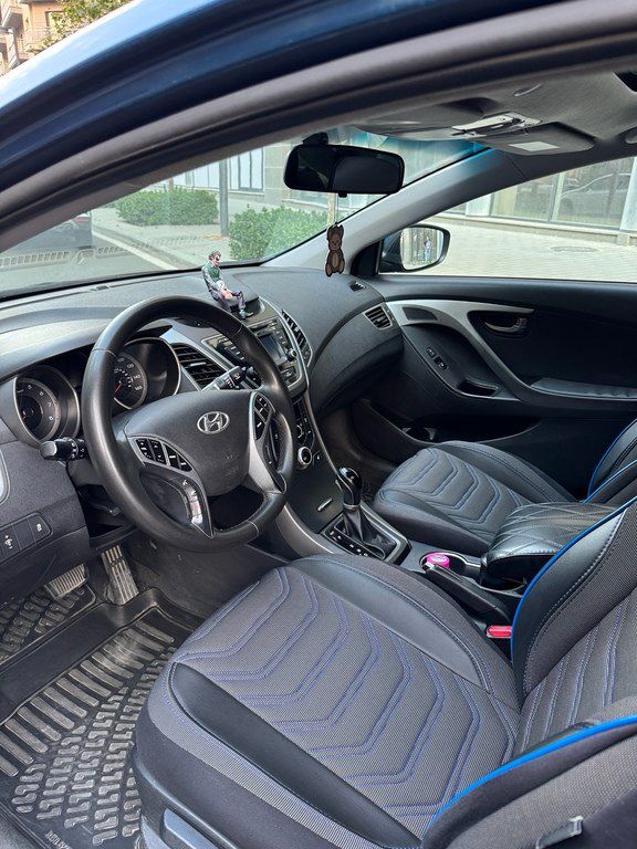 Hyundai Elantra, 1.8 L, 2015 il, 292 096 km — Avtomobillər, Bakı (10)