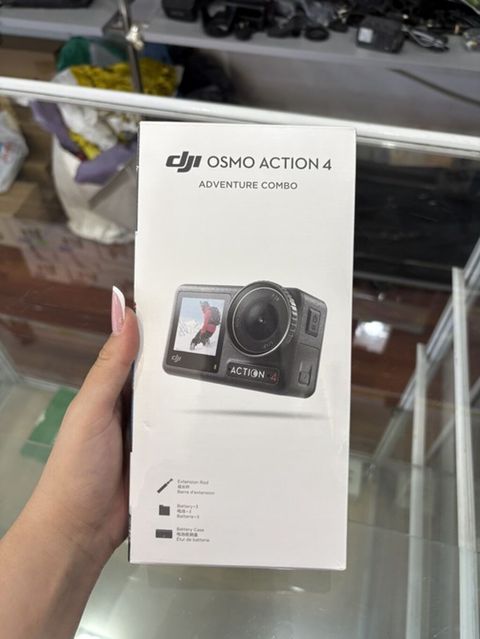 DJI Osmo Action 4 – Adventure Combo Yüksək keyfiyyətli aksiya — Bakı