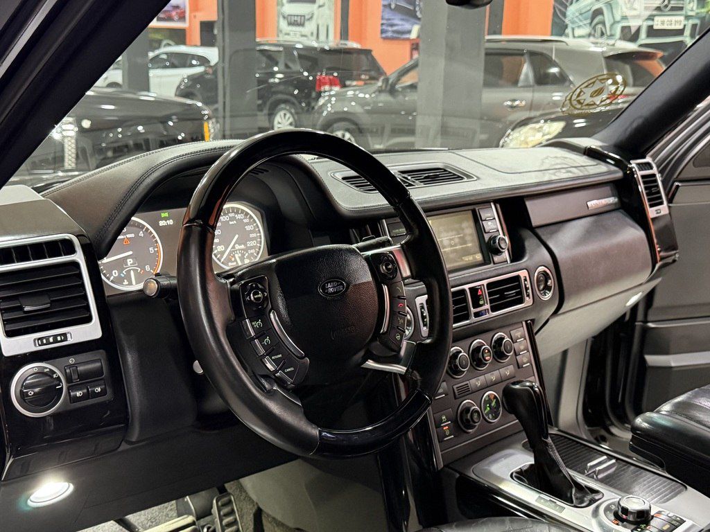 Land Rover Range Rover, 3.6 L, 2010 il, 252 000 km — Avtomobillər, Sumqayıt (9)