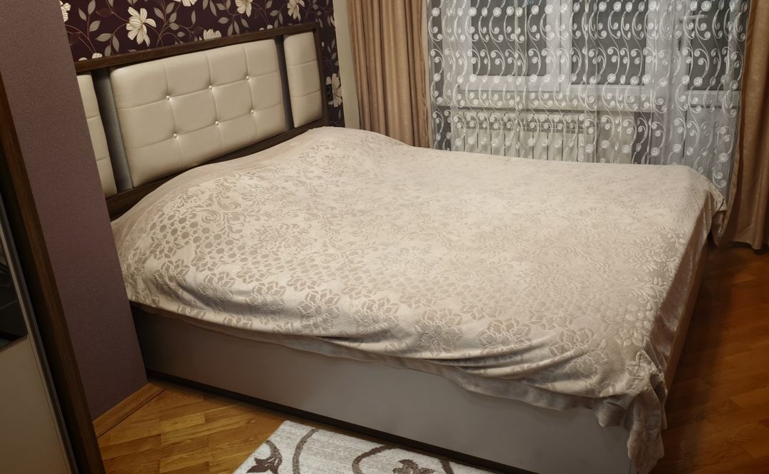Yataq otağı mebeli — Mallar, Bakı (3)