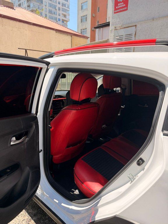 Kia Rio X-Line, 1.6 L, 2021 il, 111 000 km — Avtomobillər, Bakı (5)